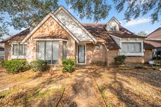 618 Cypresswood Drive, Spring, TX 77388
