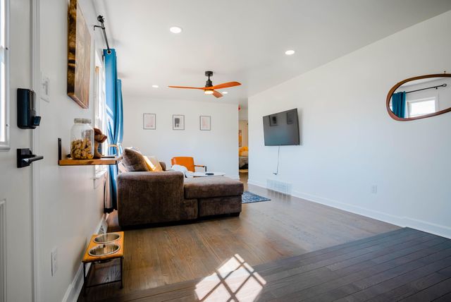 707 N Ernest Street, Griffith, IN 46319