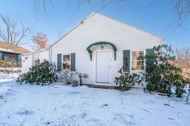 197 Melrose Street, Manchester, NH 03109