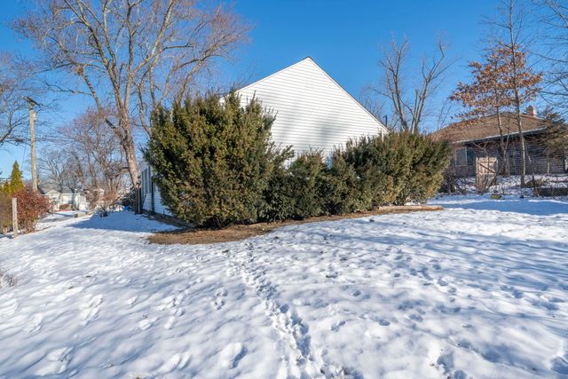 197 Melrose Street, Manchester, NH 03109