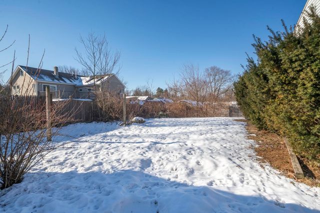 197 Melrose Street, Manchester, NH 03109