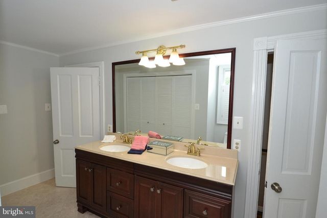 213 NORTH PAYNE ST, Alexandria, VA 22314