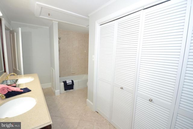 213 NORTH PAYNE ST, Alexandria, VA 22314