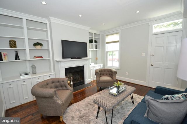 213 NORTH PAYNE ST, Alexandria, VA 22314