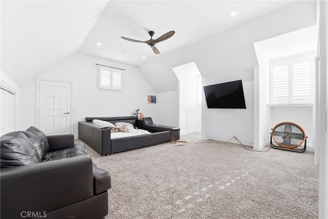 381 S Henning Way, Anaheim, CA 92807