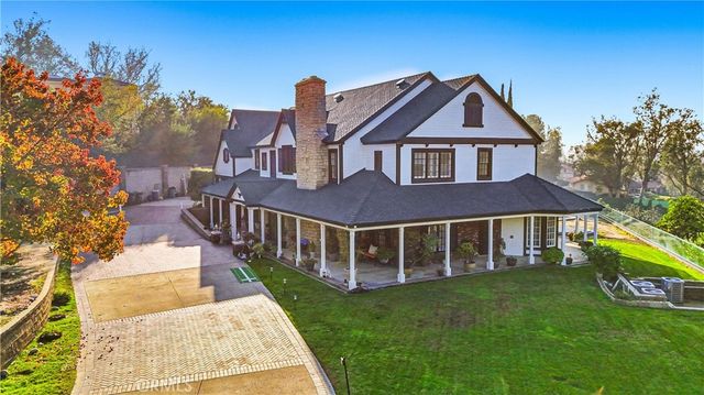 381 S Henning Way, Anaheim, CA 92807