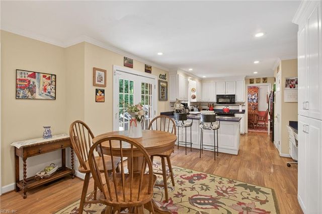 104 Artillery RD, Yorktown, VA 23692