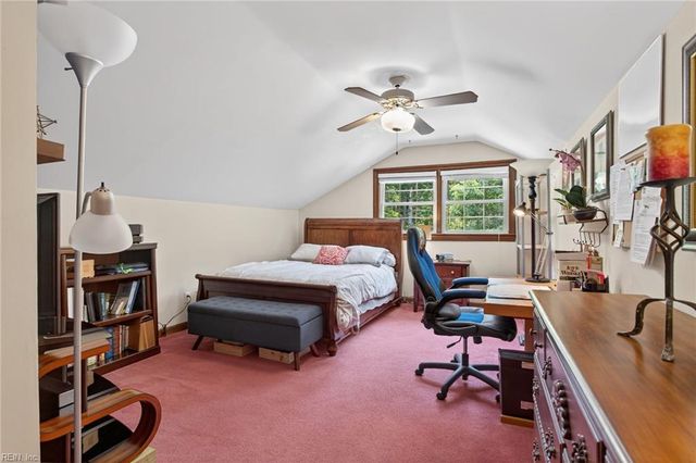 104 Artillery RD, Yorktown, VA 23692