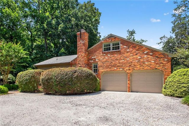 104 Artillery RD, Yorktown, VA 23692