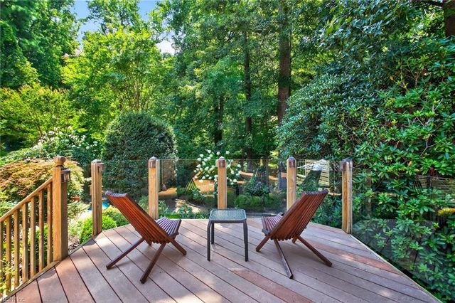 104 Artillery RD, Yorktown, VA 23692