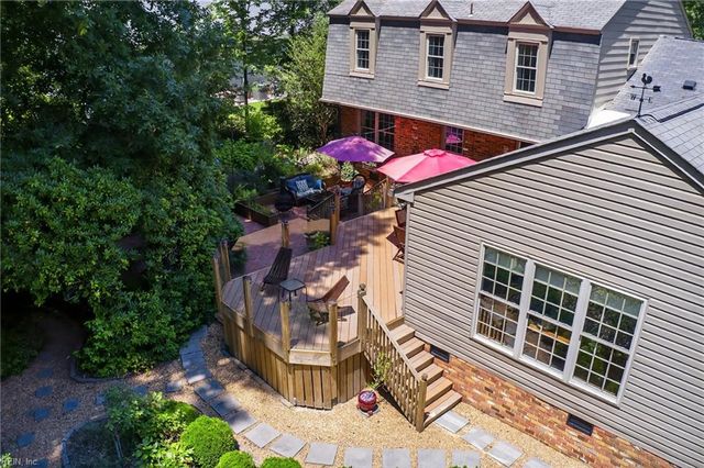 104 Artillery RD, Yorktown, VA 23692