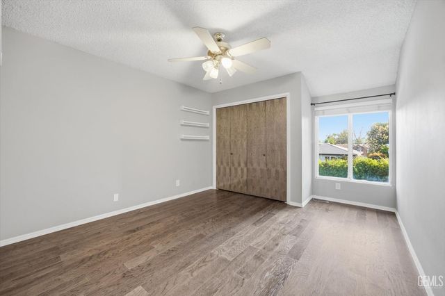 7701 Shetland Drive, Bakersfield, CA 93309