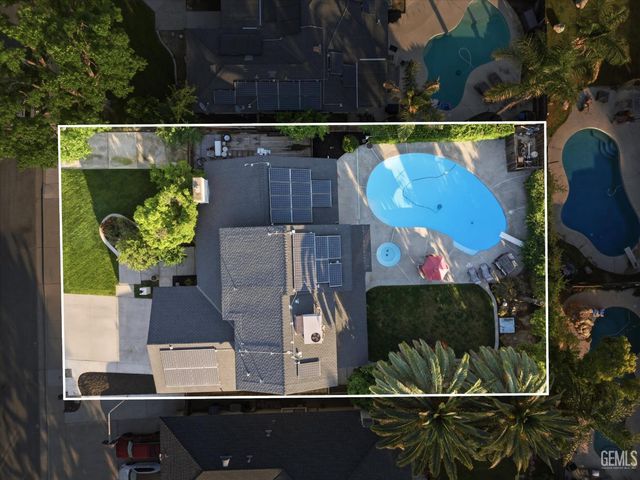 7701 Shetland Drive, Bakersfield, CA 93309