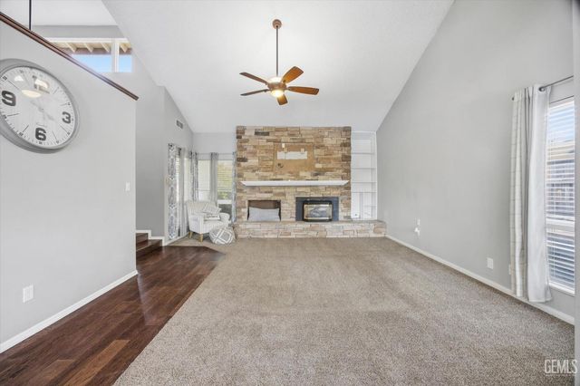 7701 Shetland Drive, Bakersfield, CA 93309