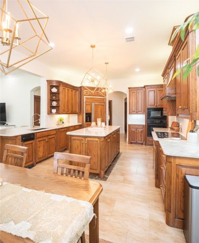 303 Lago Grande Trail, Wylie, TX 75098