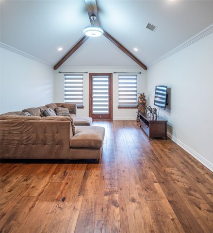 303 Lago Grande Trail, Wylie, TX 75098