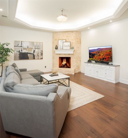 303 Lago Grande Trail, Wylie, TX 75098