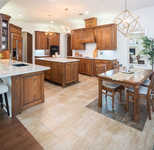 303 Lago Grande Trail, Wylie, TX 75098