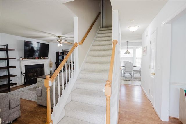 1270 Birch Hill Drive, Kernersville, NC 27284