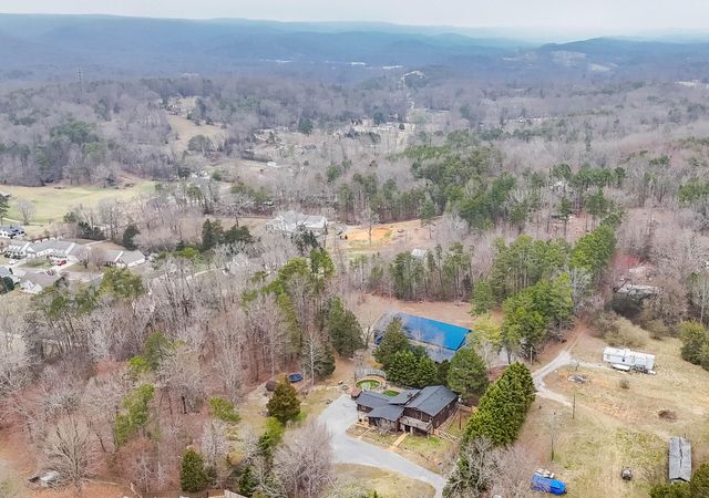 12615 Civic Club Road, Soddy Daisy, TN 37379