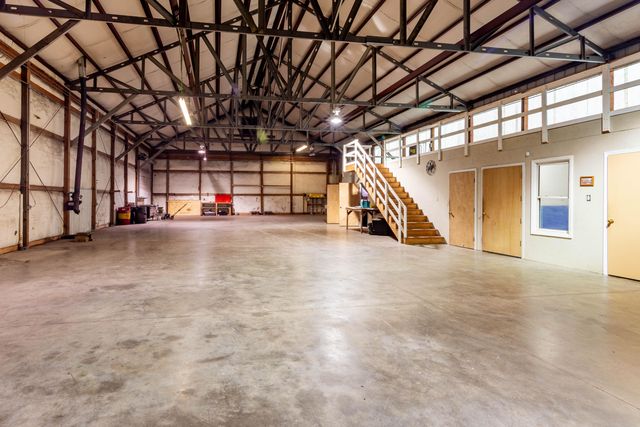 12615 Civic Club Road, Soddy Daisy, TN 37379