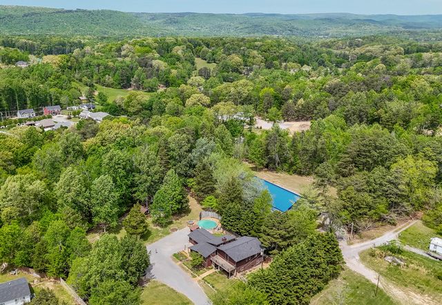 12615 Civic Club Road, Soddy Daisy, TN 37379