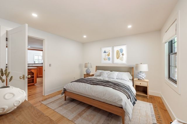 6 Hitching Post Ln, Wilbraham, MA 01095