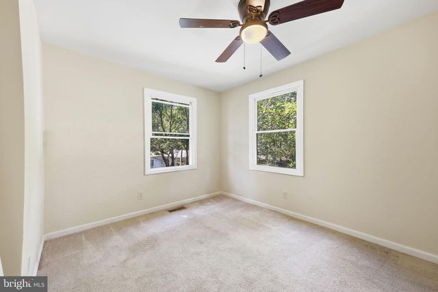 707 LAKESHORE DR, Millville, NJ 08332