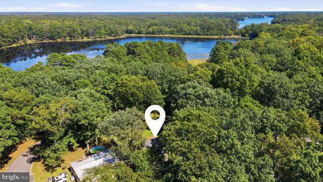 707 LAKESHORE DR, Millville, NJ 08332