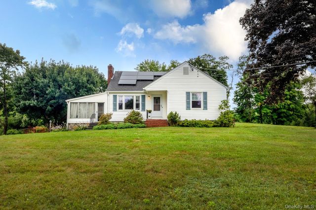 114 Cramer Road, Poughkeepsie, NY 12603