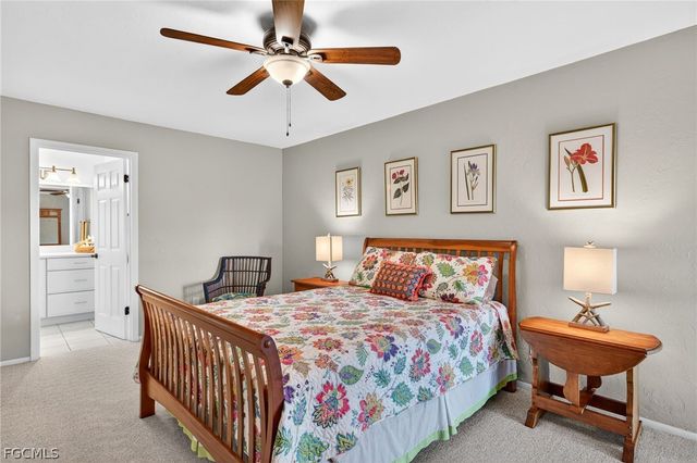 4257 Island CIR 3, Fort Myers, FL 33919