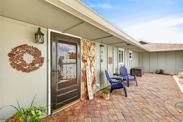 4257 Island CIR 3, Fort Myers, FL 33919