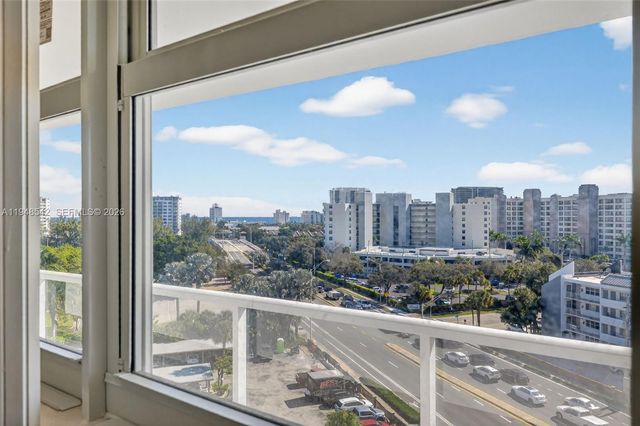 2731 NE 14th St Cswy 919, Pompano Beach, FL 33062