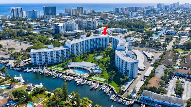 2731 NE 14th St Cswy 919, Pompano Beach, FL 33062