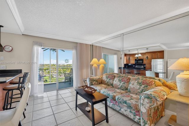 2731 NE 14th St Cswy 919, Pompano Beach, FL 33062