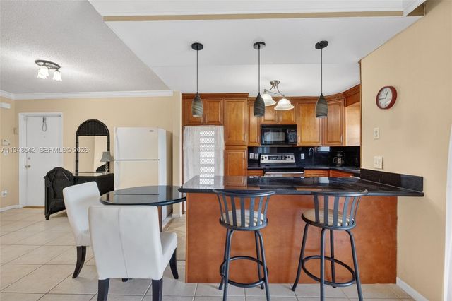 2731 NE 14th St Cswy 919, Pompano Beach, FL 33062