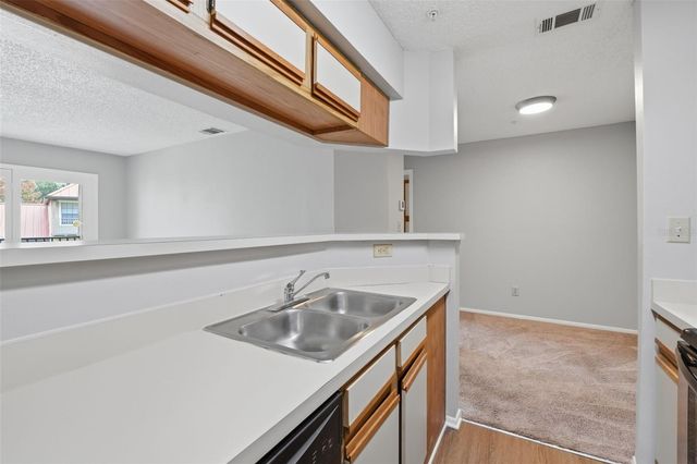 249 AFTON SQUARE 208, Altamonte Springs, FL 32714