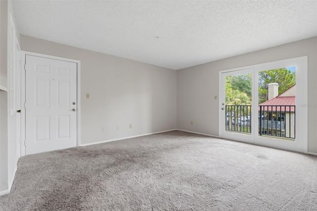 249 AFTON SQUARE 208, Altamonte Springs, FL 32714