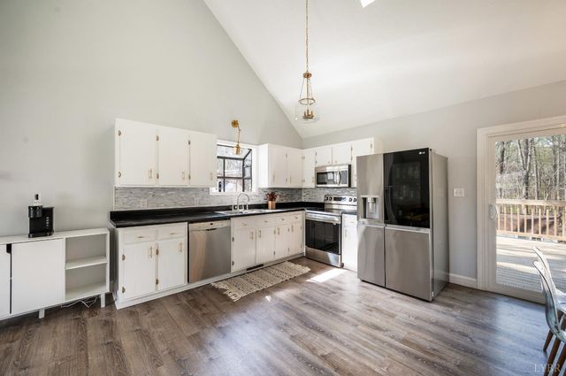 196 Sunrise Drive, Forest, VA 24551