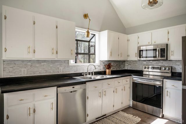 196 Sunrise Drive, Forest, VA 24551