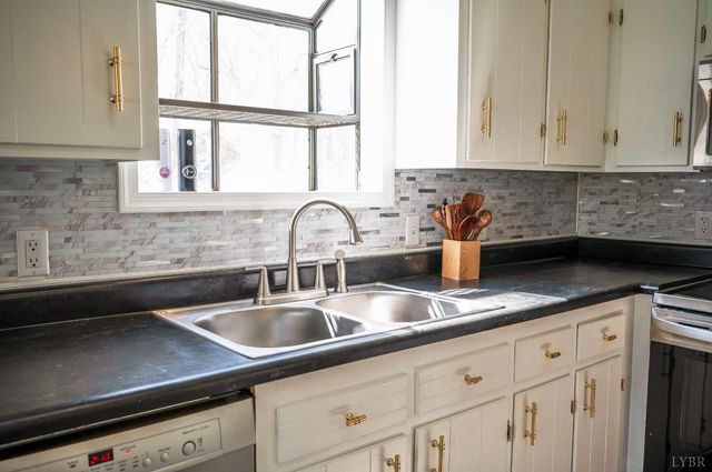 196 Sunrise Drive, Forest, VA 24551