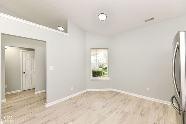 3933 Bergamot Court, Indianapolis, IN 46235