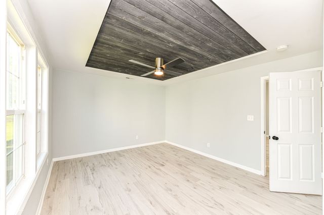 3933 Bergamot Court, Indianapolis, IN 46235