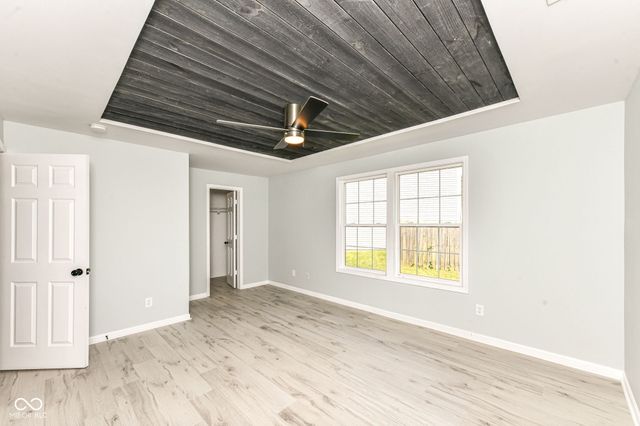 3933 Bergamot Court, Indianapolis, IN 46235