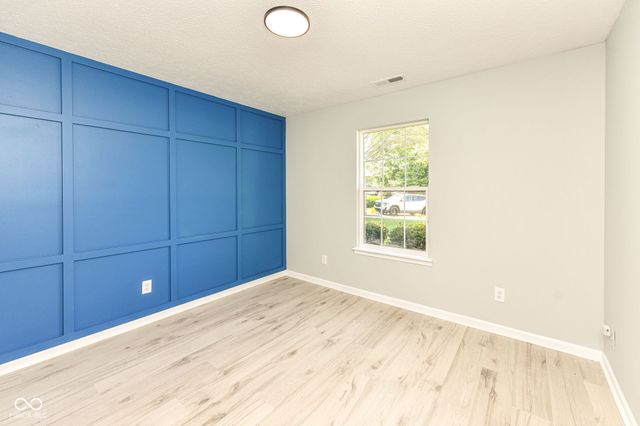 3933 Bergamot Court, Indianapolis, IN 46235