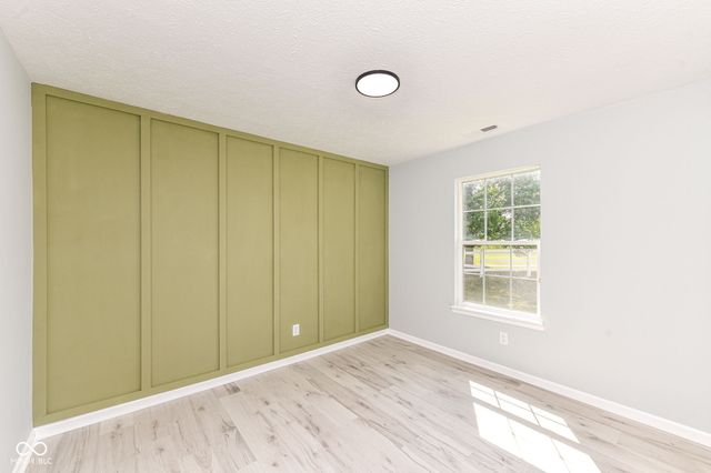 3933 Bergamot Court, Indianapolis, IN 46235