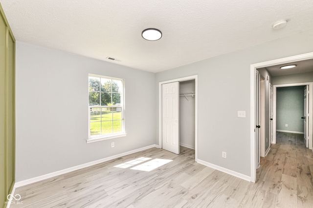 3933 Bergamot Court, Indianapolis, IN 46235