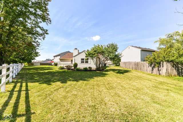 3933 Bergamot Court, Indianapolis, IN 46235