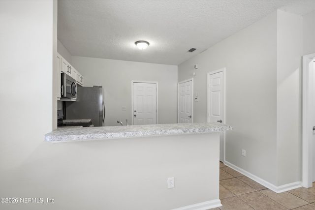 2152 SESSIONS Lane, Jacksonville, FL 32207