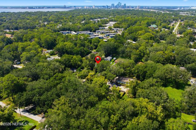 2152 SESSIONS Lane, Jacksonville, FL 32207